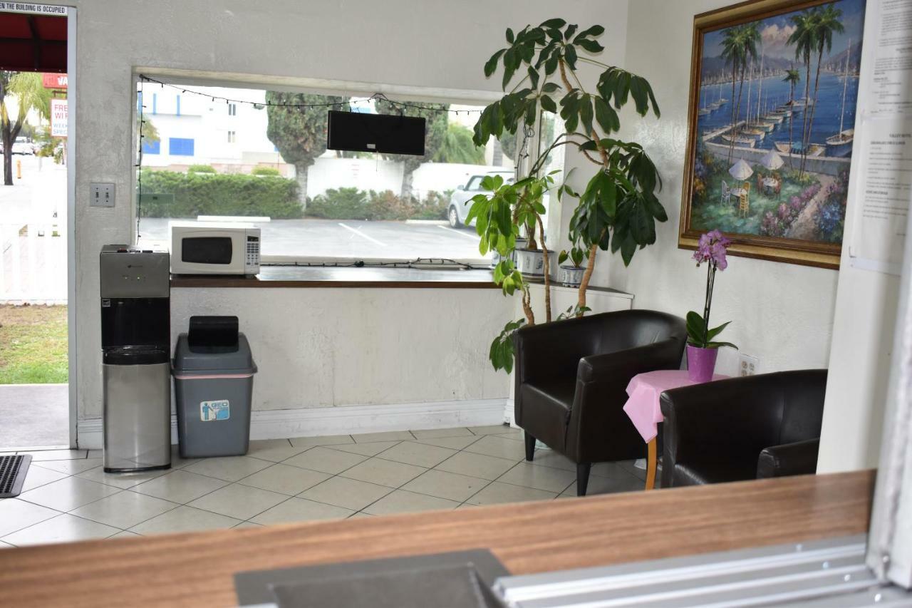 Valley Hotel Rosemead Buitenkant foto